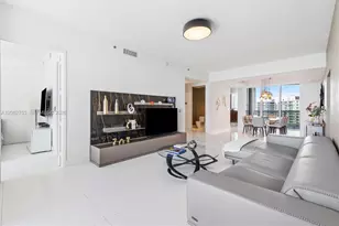 15811 Collins Ave, Sunny Isles Beach, FL 33160 - Photo 4