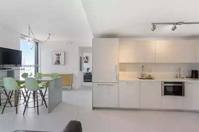501 NE 31st St #2109, Miami, FL 33137 - Photo 4