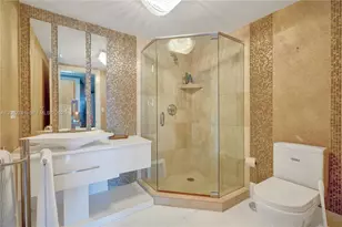 3201 NE 183rd St, Aventura, FL 33160 - Photo 32