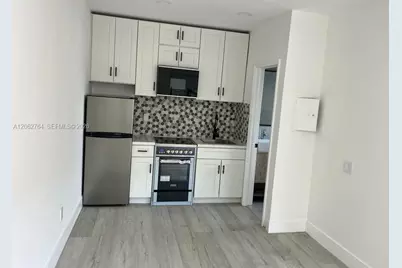 7128 Indian Creek Dr #8, Miami Beach, FL 33141 - Photo 4