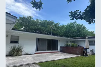 5340 Orduna Dr, Coral Gables, FL 33146 - Photo 2
