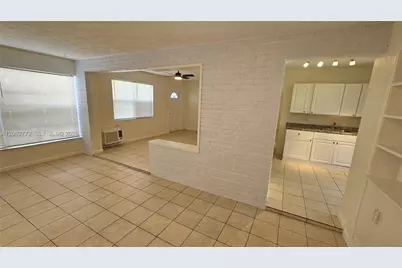 6118 Plunkett St #1, Hollywood, FL 33023 - Photo 4