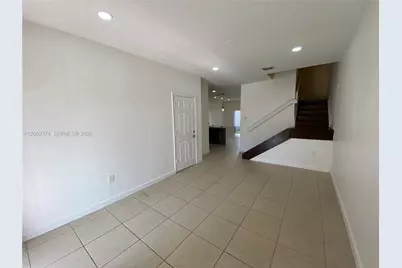 343 NE 37th Ter, Homestead, FL 33033 - Photo 4