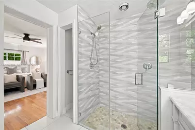 260 NE 95th St, Miami Shores, FL 33138 - Photo 22