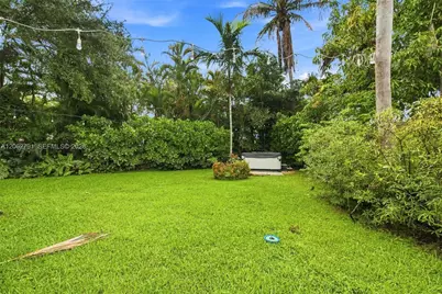 260 NE 95th St, Miami Shores, FL 33138 - Photo 30