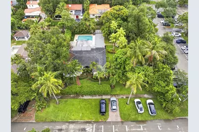 260 NE 95th St, Miami Shores, FL 33138 - Photo 38