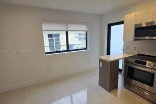 1971 Bay Dr, Miami Beach, FL 33141 - Photo 4