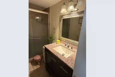 9417 Fontainebleau Blvd #212-27, Miami, FL 33172 - Photo 18