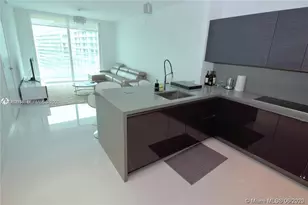 1080 Brickell Ave, Miami, FL 33131 - Photo 8