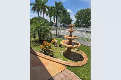 [Address not provided], Miami, FL 33185 - Photo 16