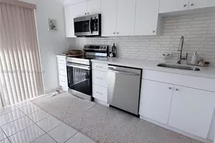 17000 NW 67th Ave, Hialeah, FL 33015 - Photo 2