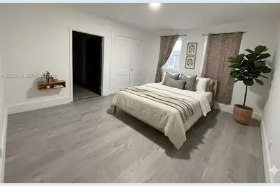 1560 SW 5th St #4, Miami, FL 33135 - Photo 2