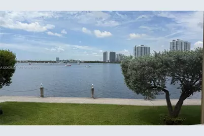3000 Marcos Dr #P210, Aventura, FL 33160 - Photo 4