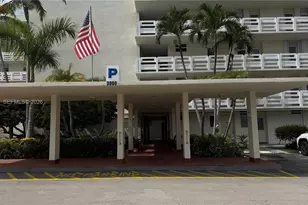 3000 Marcos Dr, Aventura, FL 33160 - Photo 20