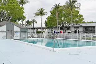 20681 NE 4th Pl, Miami, FL 33179 - Photo 18
