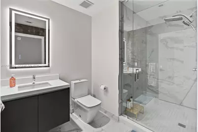 851 NE 1st Ave #3201, Miami, FL 33132 - Photo 38