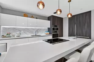 851 NE 1st Ave, Miami, FL 33132 - Photo 36
