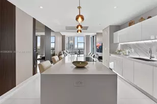 851 NE 1st Ave, Miami, FL 33132 - Photo 32