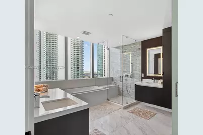 851 NE 1st Ave #3201, Miami, FL 33132 - Photo 16