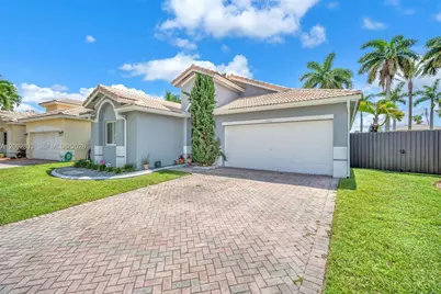 14331 SW 155th Ct, Miami, FL 33196 - Photo 4