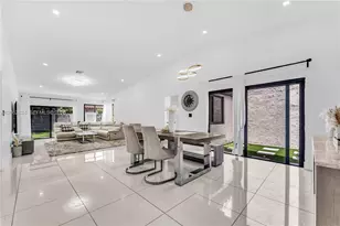 522 NE 195th St, Miami, FL 33179 - Photo 6
