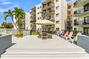 1820 W 53rd St, Hialeah, FL 33012 - Photo 18