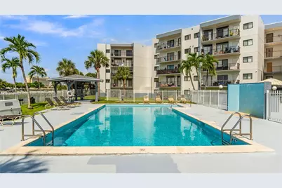 1820 W 53rd St #204, Hialeah, FL 33012 - Photo 20
