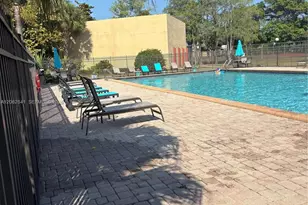 8353 Trent Ct, Boca Raton, FL 33433 - Photo 8