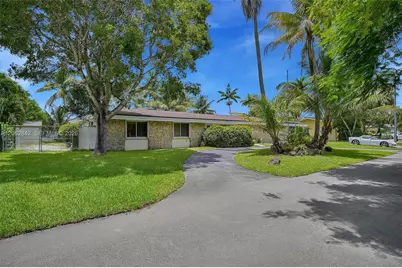 5400 SW 63rd Ct, Miami, FL 33155 - Photo 2
