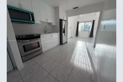 415 SW 16th Ct #1, Fort Lauderdale, FL 33315 - Photo 4