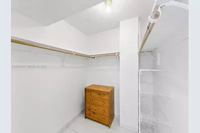 7921 Byron Ave #404, Miami Beach, FL 33141 - Photo 14