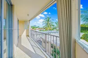 7921 Byron Ave, Miami Beach, FL 33141 - Photo 22