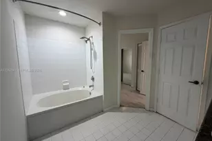 9820 NW 56th Pl, Coral Springs, FL 33076 - Photo 12