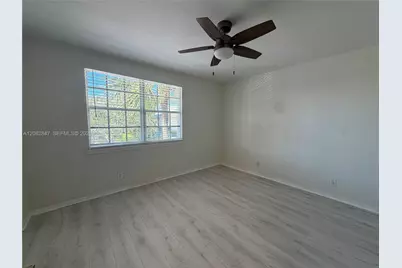 9820 NW 56th Pl #0, Coral Springs, FL 33076 - Photo 8