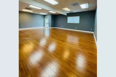 6360 NW 99th Ave, Doral, FL 33178 - Photo 4