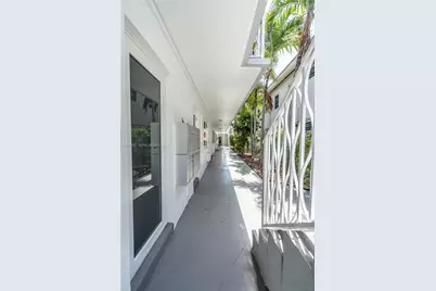 7311 Byron Ave #3, Miami Beach, FL 33141 - Photo 12