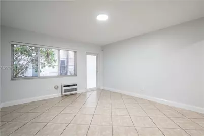 7311 Byron Ave #3, Miami Beach, FL 33141 - Photo 2
