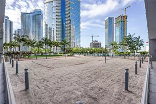 888 Biscayne Blvd, Miami, FL 33132 - Photo 20