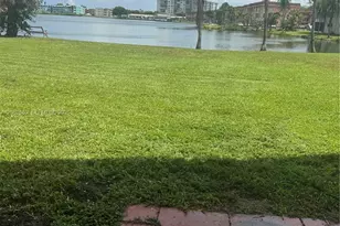 19001 NE 14th Ave, Miami, FL 33179 - Photo 18
