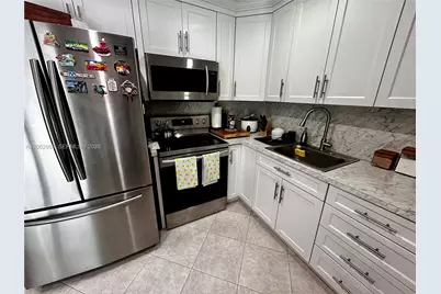 19302 NW 47th Pl #19302, Miami Gardens, FL 33055 - Photo 2