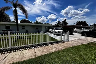 19302 NW 47th Pl, Miami Gardens, FL 33055 - Photo 1