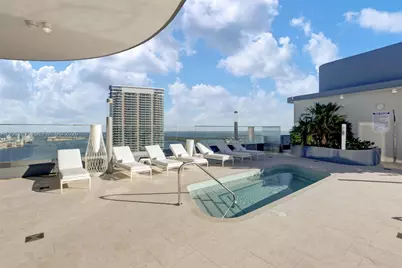 1000 Brickell Plaza #1904, Miami, FL 33131 - Photo 22