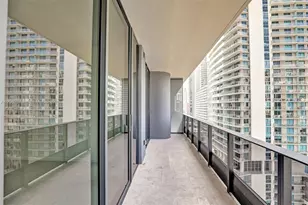 1000 Brickell Plaza, Miami, FL 33131 - Photo 2