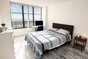 600 Three Islands Boulevard, Hallandale Beach, FL 33009 - Photo 6