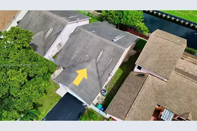 7927 NW 50th St, Lauderhill, FL 33351 - Photo 32