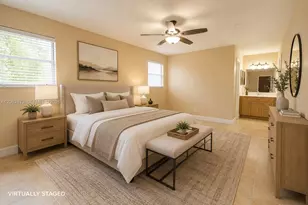 7927 NW 50th St, Lauderhill, FL 33351 - Photo 12