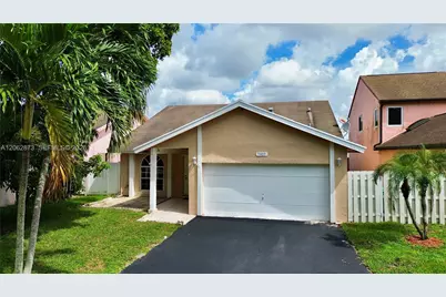 7927 NW 50th St, Lauderhill, FL 33351 - Photo 38