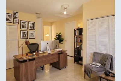 7927 NW 50th St, Lauderhill, FL 33351 - Photo 40