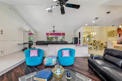 9768 Majestic Way, Boynton Beach, FL 33437 - Photo 16