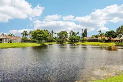 9768 Majestic Way, Boynton Beach, FL 33437 - Photo 8